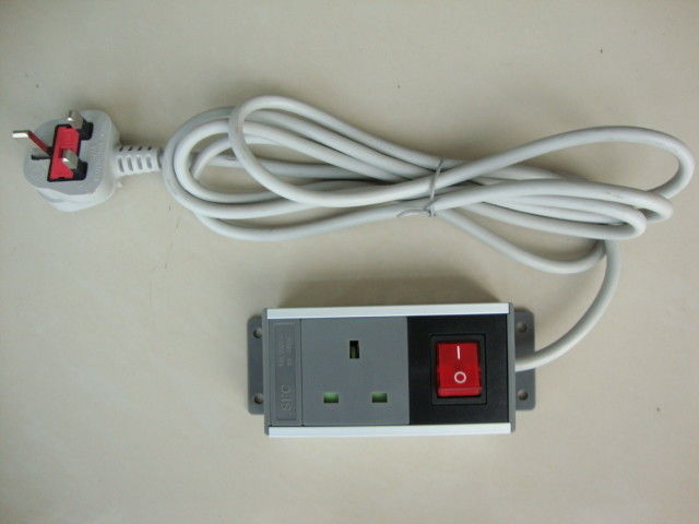 Portable UK 1 Way Universal Power Strip With Surge Protector / Long Cord