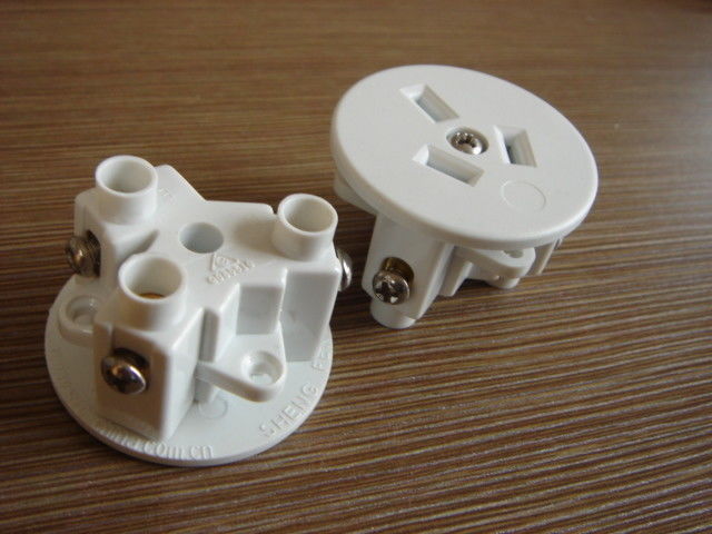 Australia Round Electric Power Sockets , Grounding 3 Prong Power Wall Outlet