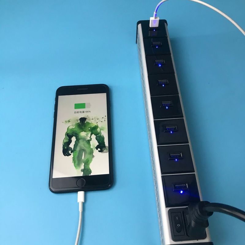 8-USB Ports Power Strip for Mobile telephone and Tablet, Multiple Usb Charger with outlet 5V 2.1A