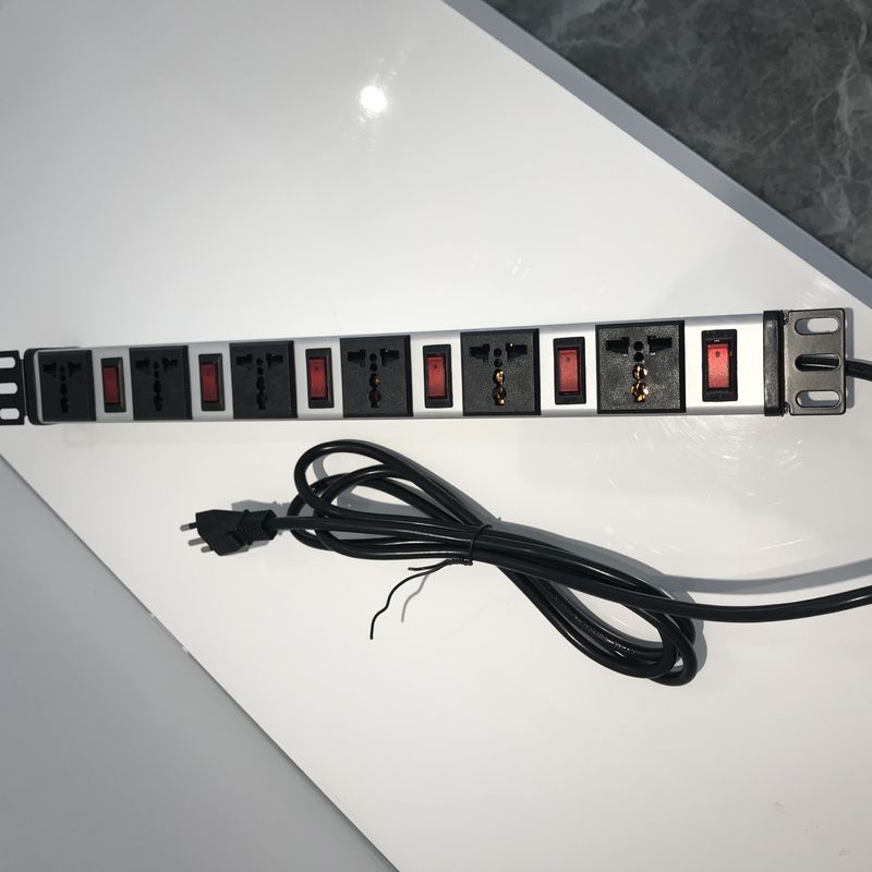 Cabinet PDU 250V Universal Outlet Power Strip With 2M Cord