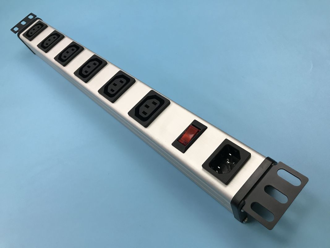 C13 Outlets Metal Clips PDU Power Distribution Unit With Aluminum Shell